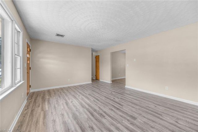 2445 Lindbergh AVE, Chesapeake, VA 23325