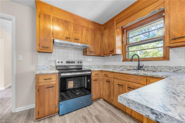 2445 Lindbergh AVE, Chesapeake, VA 23325