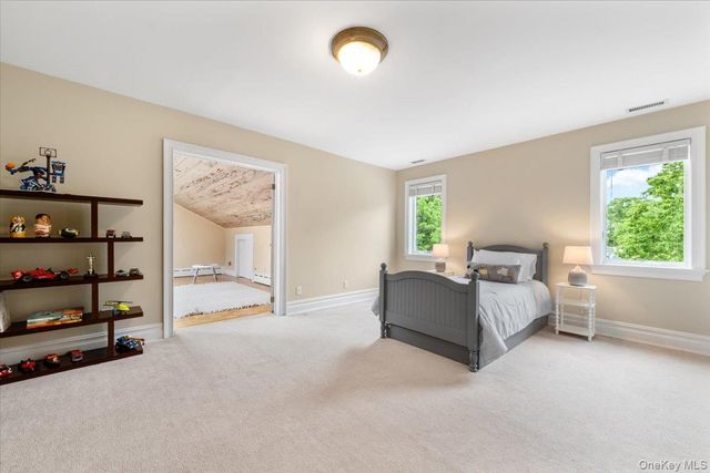 80 High Point Road, Scarsdale, NY 10583