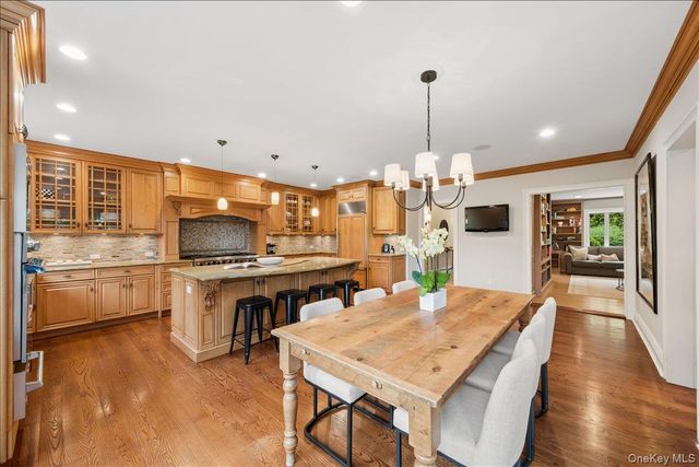 80 High Point Road, Scarsdale, NY 10583