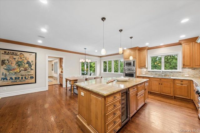 80 High Point Road, Scarsdale, NY 10583