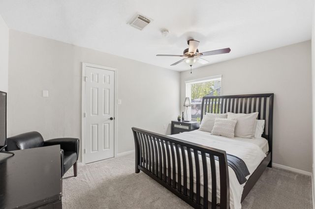 23 Sparklewood Place, The Woodlands, TX 77381