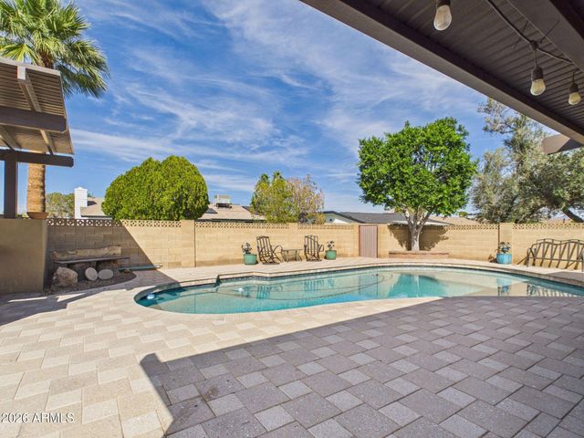 3110 E LUPINE Avenue, Phoenix, AZ 85028
