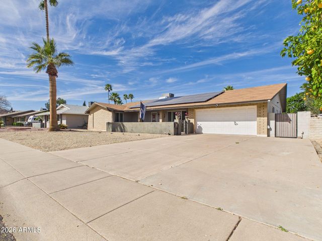 3110 E LUPINE Avenue, Phoenix, AZ 85028
