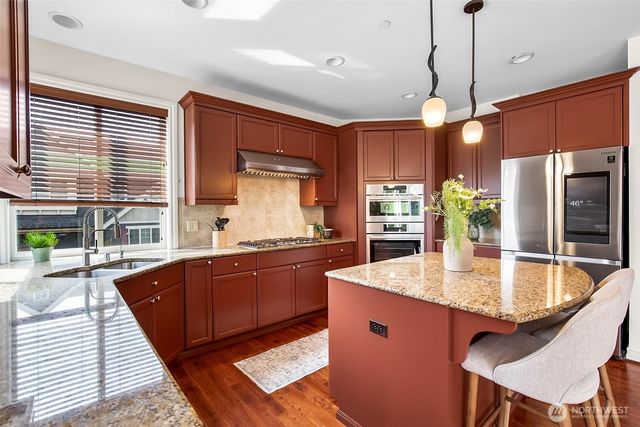 11572 174th Court NE, Redmond, WA 98052