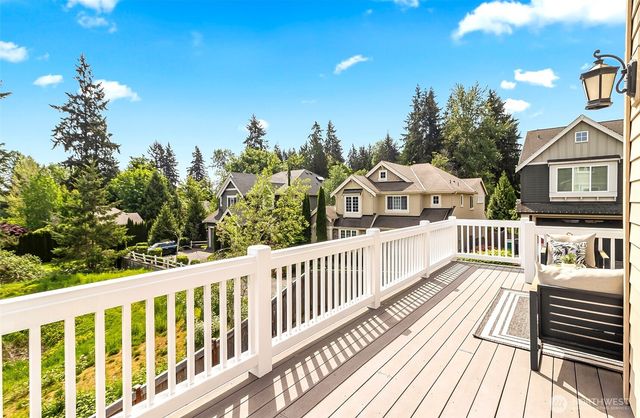 11572 174th Court NE, Redmond, WA 98052