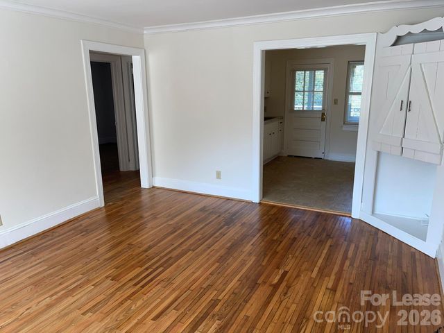 1308 Kings Drive S, Charlotte, NC 28207