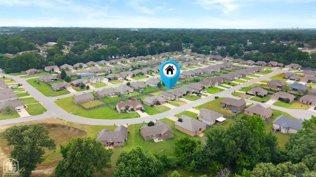 425 Brookstone Drive, Jonesboro, AR 72404