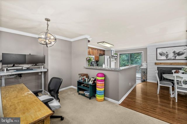 107 CROSSING RD, Fredericksburg, VA 22406