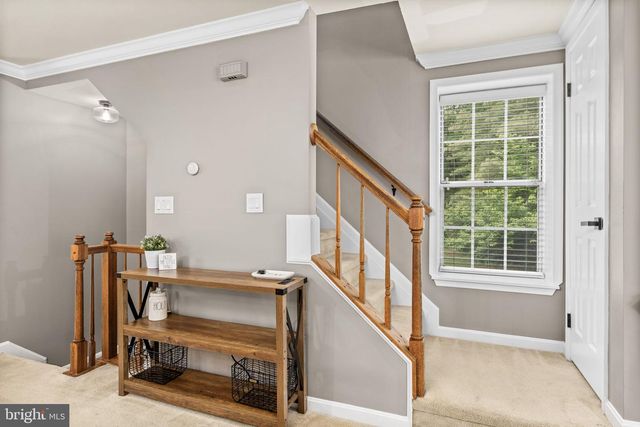 107 CROSSING RD, Fredericksburg, VA 22406