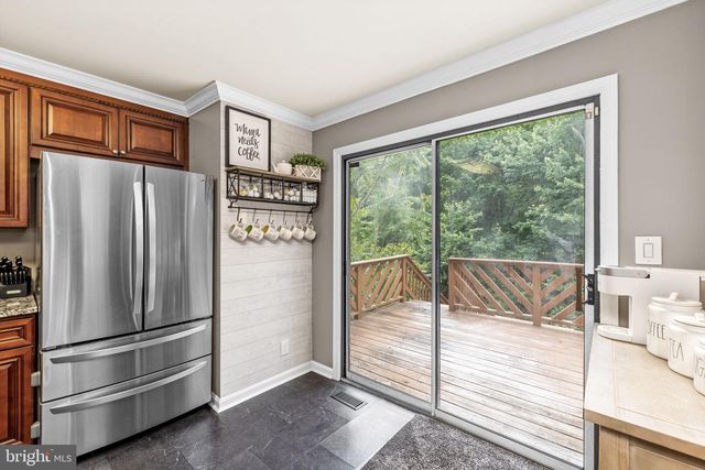 107 CROSSING RD, Fredericksburg, VA 22406