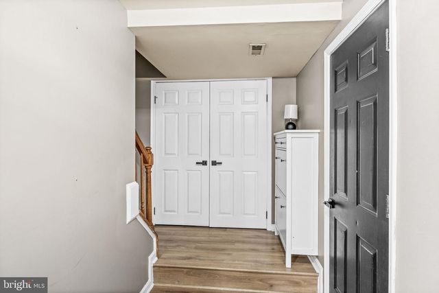 107 CROSSING RD, Fredericksburg, VA 22406