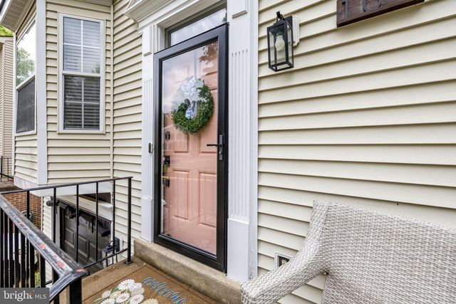 107 CROSSING RD, Fredericksburg, VA 22406