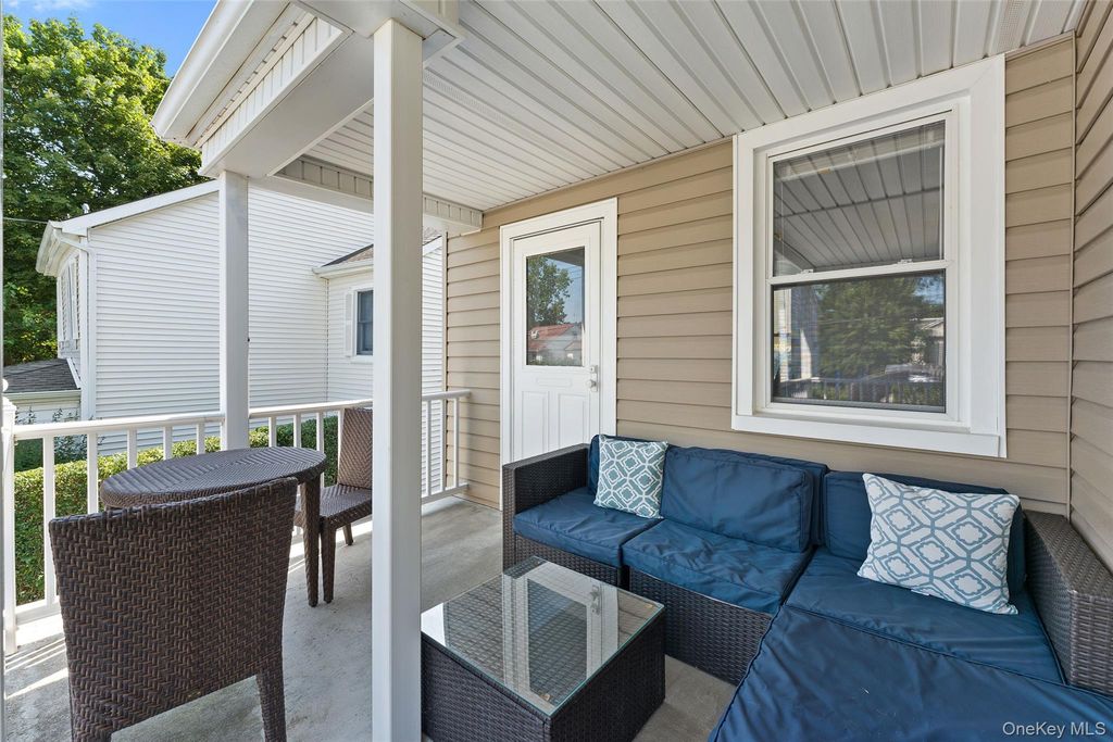 9 School Street, White Plains, NY 10606 — photo 3