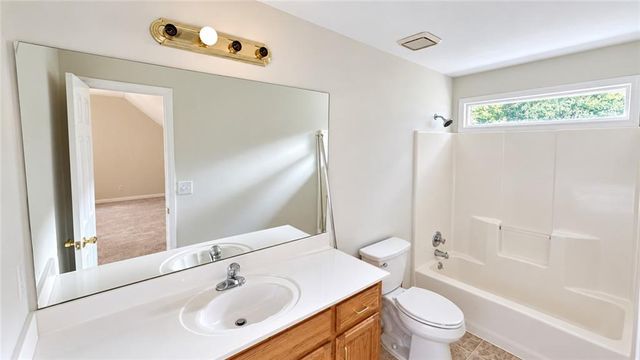 2370 Friars Gate Drive, Lawrenceville, GA 30043