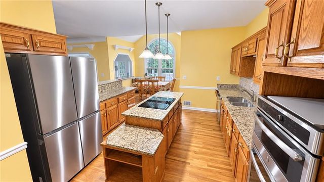 2370 Friars Gate Drive, Lawrenceville, GA 30043