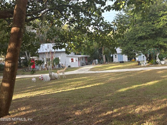 508 EDGEWOOD Avenue, Crescent City, FL 32112