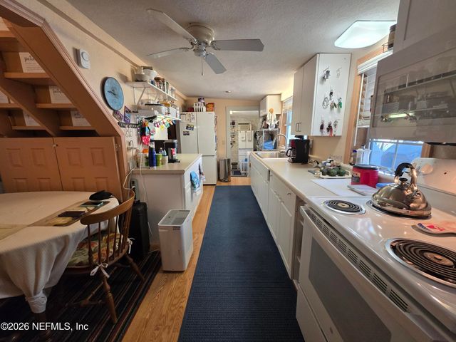 508 EDGEWOOD Avenue, Crescent City, FL 32112