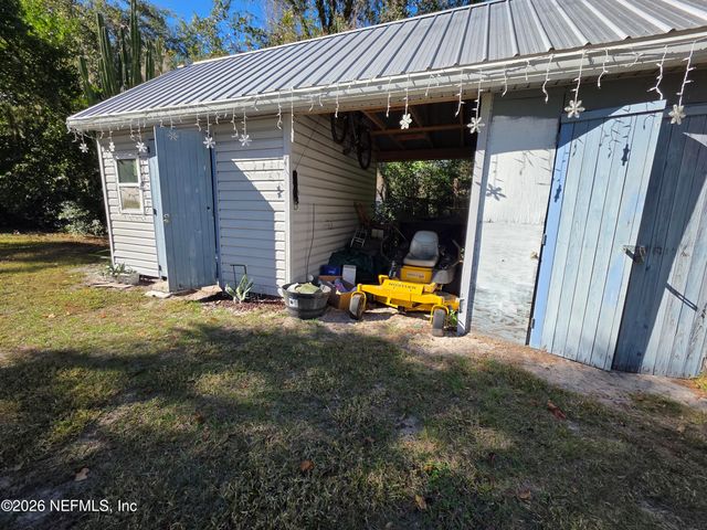 508 EDGEWOOD Avenue, Crescent City, FL 32112