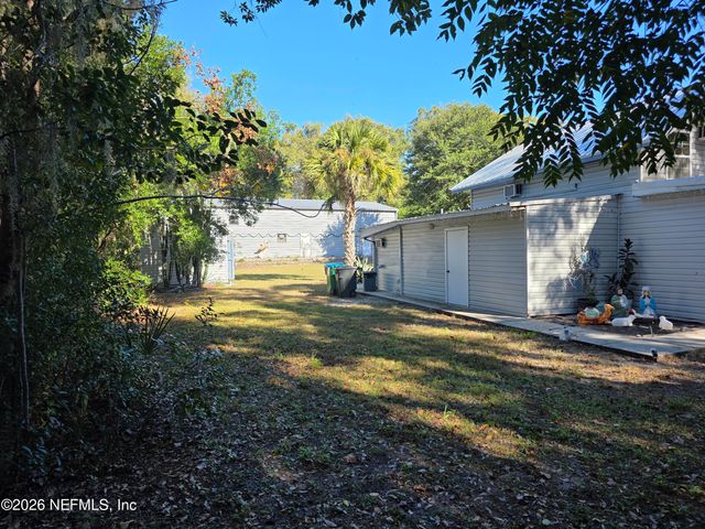 508 EDGEWOOD Avenue, Crescent City, FL 32112