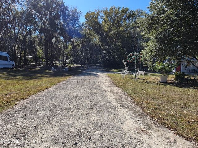 508 EDGEWOOD Avenue, Crescent City, FL 32112