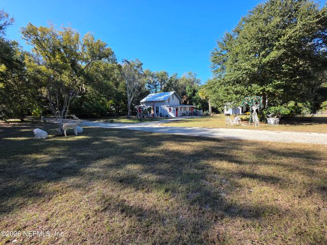 508 EDGEWOOD Avenue, Crescent City, FL 32112