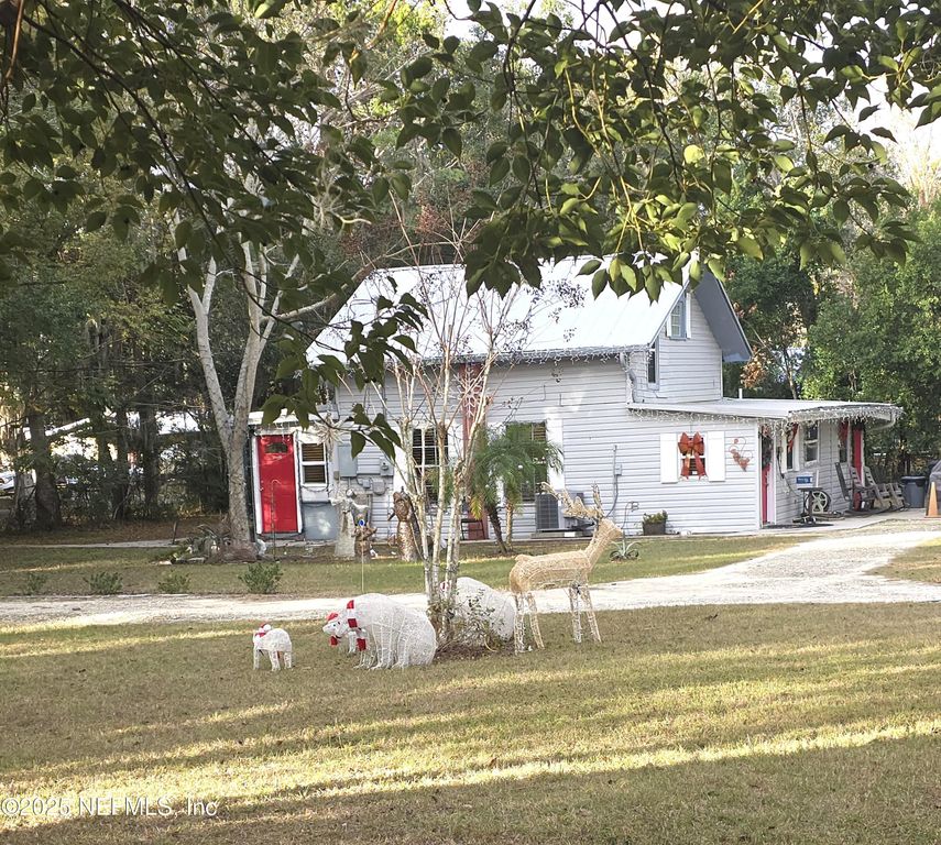 508 EDGEWOOD Avenue, Crescent City, FL 32112