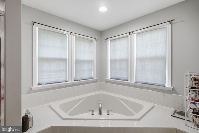 104 CAROT CT, Martinsburg, WV 25403
