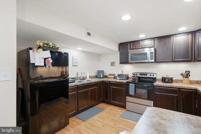 104 CAROT CT, Martinsburg, WV 25403