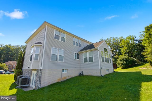 104 CAROT CT, Martinsburg, WV 25403