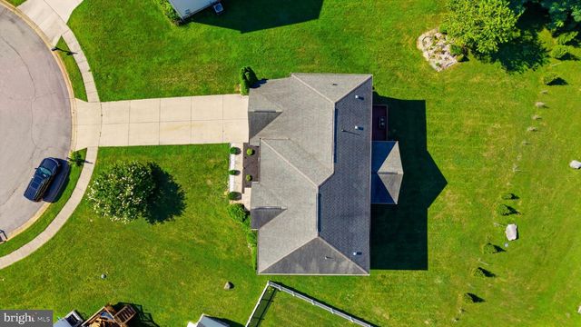 104 CAROT CT, Martinsburg, WV 25403