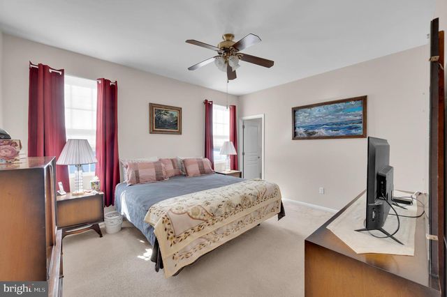 52 SEAGULL DR, Tuckerton, NJ 08087