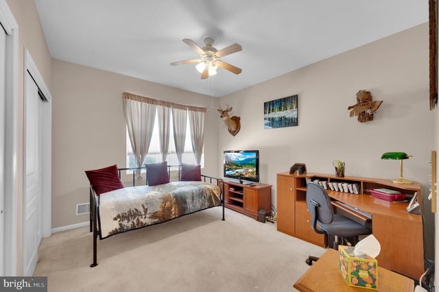 52 SEAGULL DR, Tuckerton, NJ 08087
