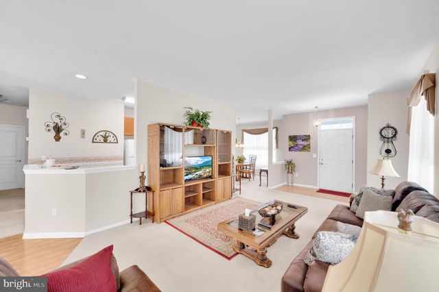 52 SEAGULL DR, Tuckerton, NJ 08087