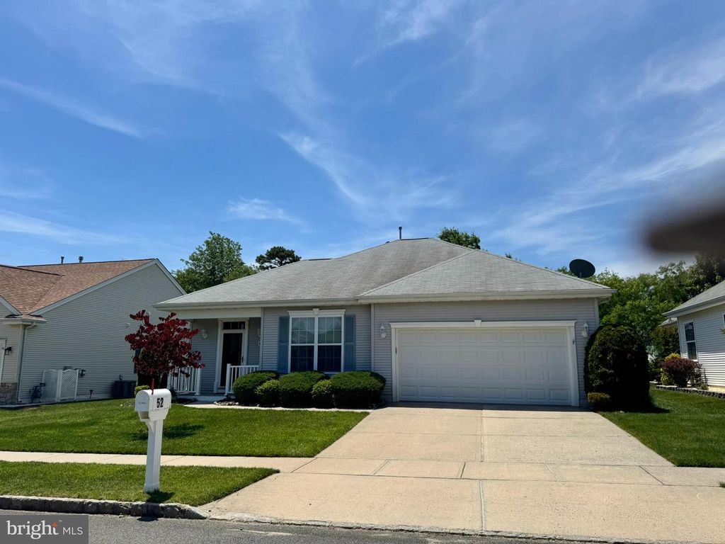 52 SEAGULL DR, Tuckerton, NJ 08087