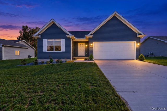 3107 Daisy Way, Burton, MI 48519