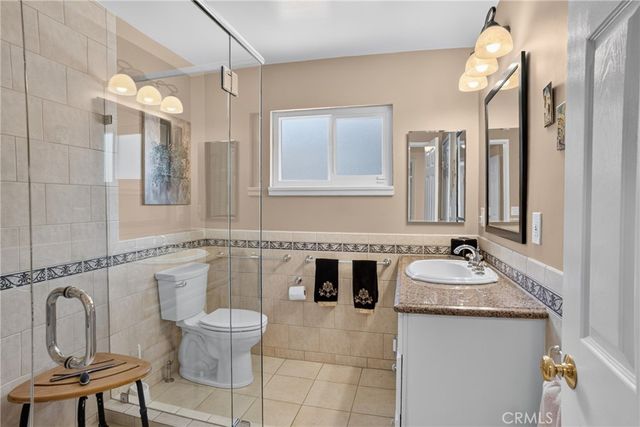 5921 Wish Avenue, Encino, CA 91316