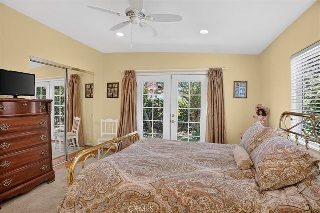 5921 Wish Avenue, Encino, CA 91316
