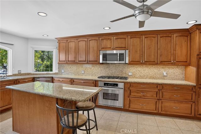 5921 Wish Avenue, Encino, CA 91316