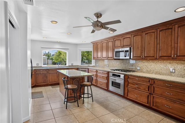 5921 Wish Avenue, Encino, CA 91316