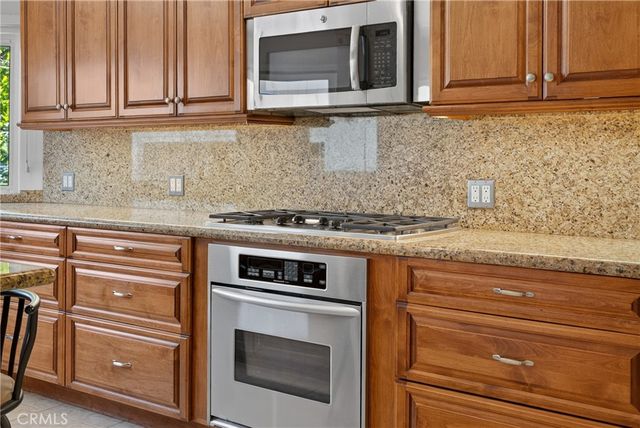 5921 Wish Avenue, Encino, CA 91316