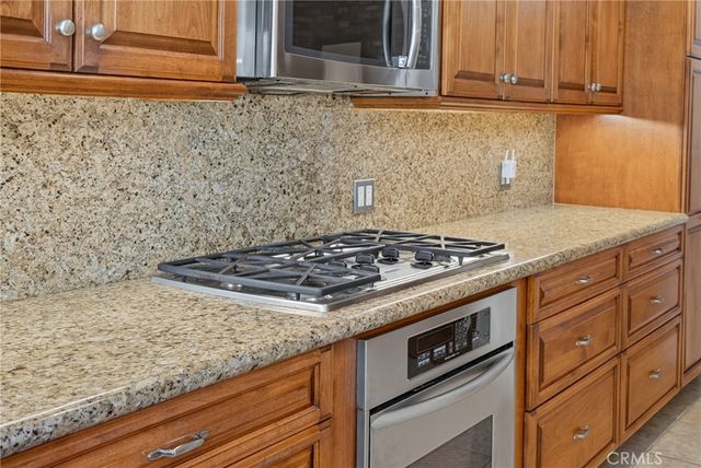 5921 Wish Avenue, Encino, CA 91316