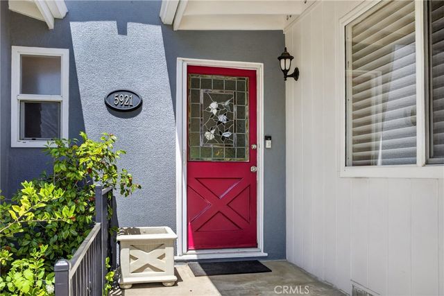 5921 Wish Avenue, Encino, CA 91316