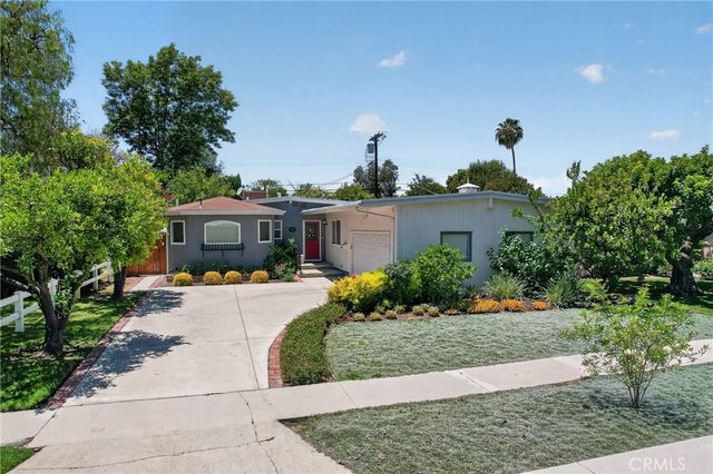 5921 Wish Avenue, Encino, CA 91316