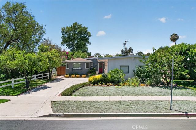 5921 Wish Avenue, Encino, CA 91316