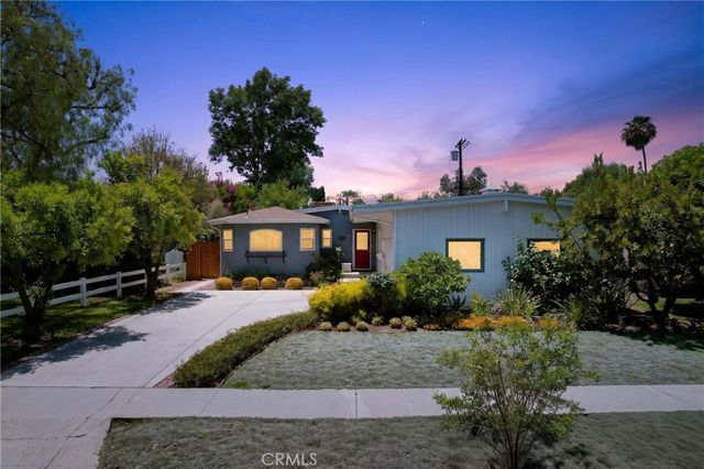 5921 Wish Avenue, Encino, CA 91316