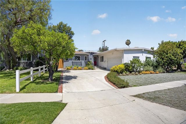 5921 Wish Avenue, Encino, CA 91316