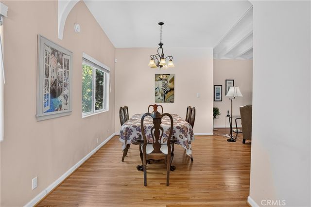 5921 Wish Avenue, Encino, CA 91316