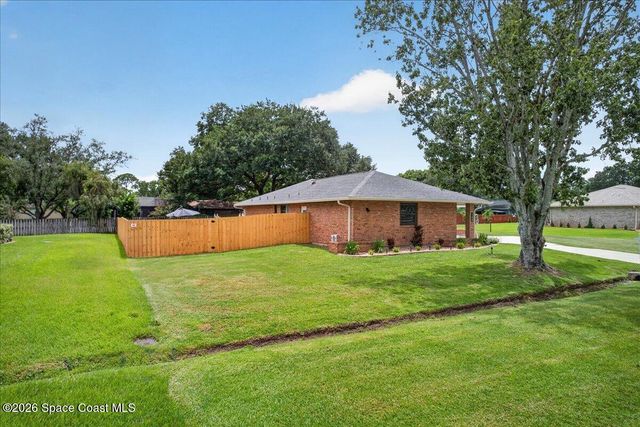130 Nesbitt Street NE, Palm Bay, FL 32907