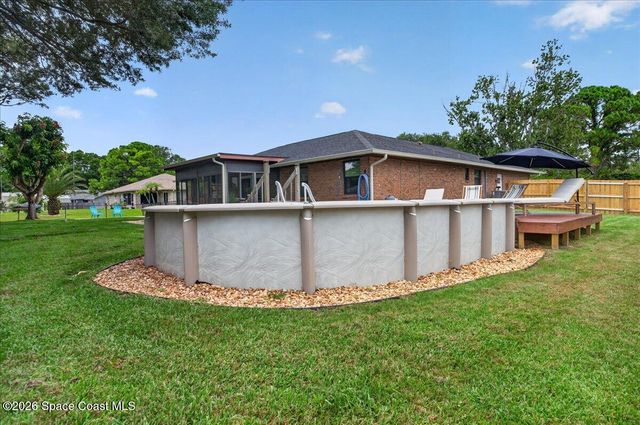 130 Nesbitt Street NE, Palm Bay, FL 32907